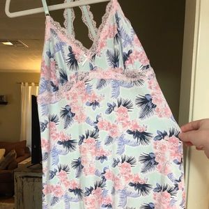 Jessica Simpson night gown/lingerie size medium